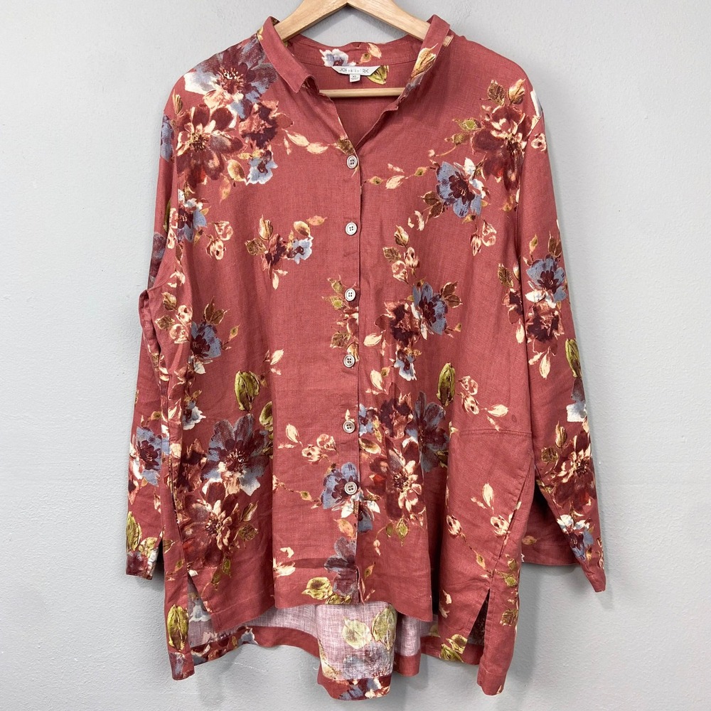 John Mark Button Front Tunic Womens XL Red Floral Roll Tab Sleeve Side Pockets